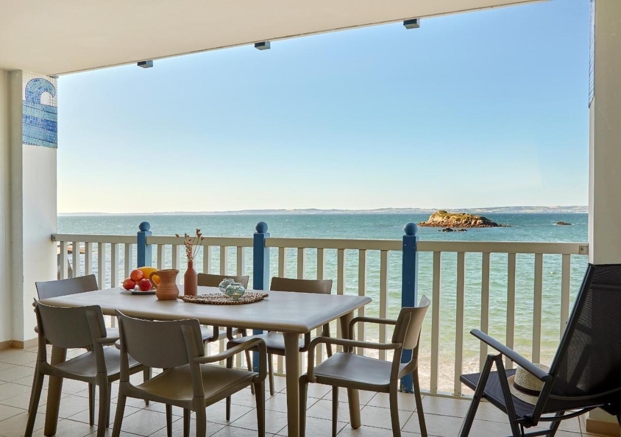Résidence Pierre&Vacances Premium Le Coteau et la Mer Tréboul Exterior foto