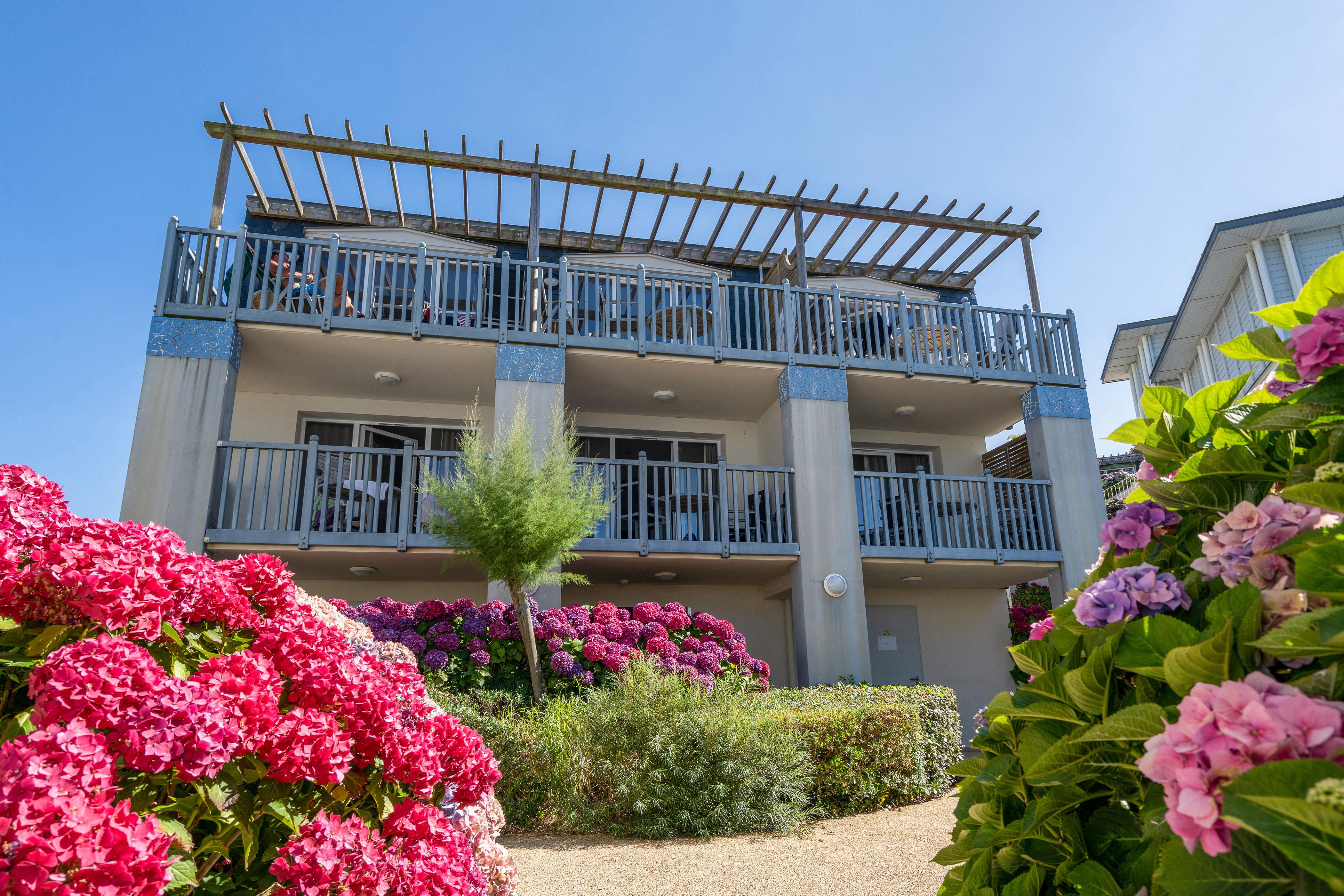 Résidence Pierre&Vacances Premium Le Coteau et la Mer Tréboul Exterior foto