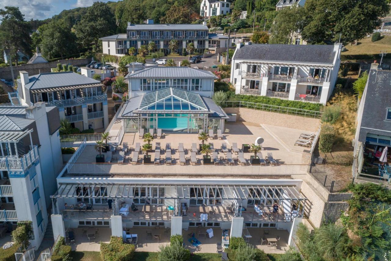Résidence Pierre&Vacances Premium Le Coteau et la Mer Tréboul Exterior foto