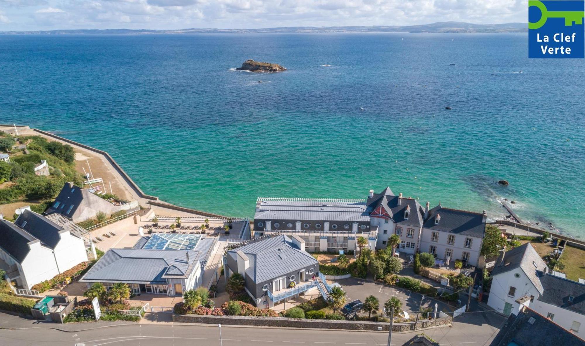 Résidence Pierre&Vacances Premium Le Coteau et la Mer Tréboul Exterior foto